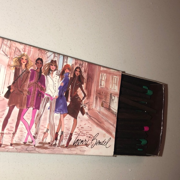 Henri Bendel Matchstick Set Home, B/W Stripe - Picture 2 of 7